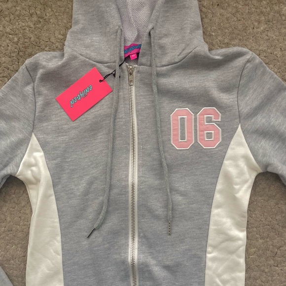 Edikted Hoodie - Picture 9 of 10